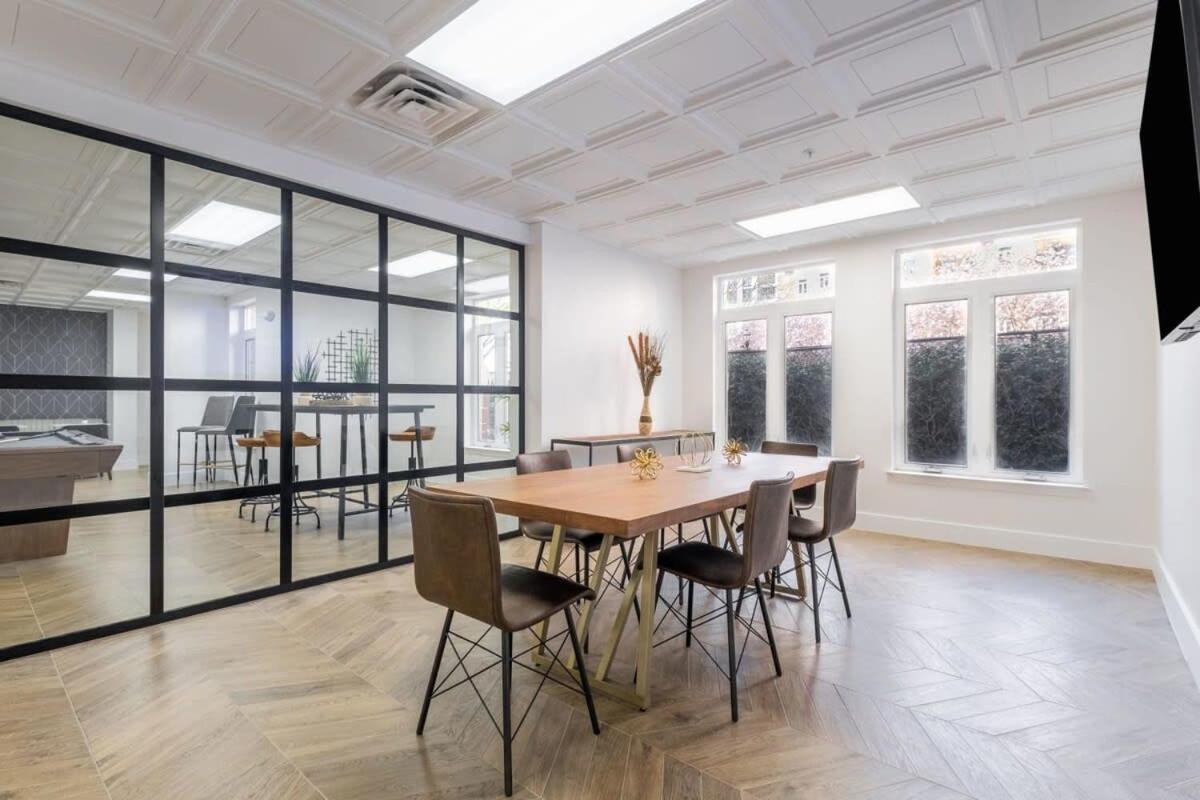 3Br Modern Downtown Apartment With Gym & Office 샬럿 외부 사진
