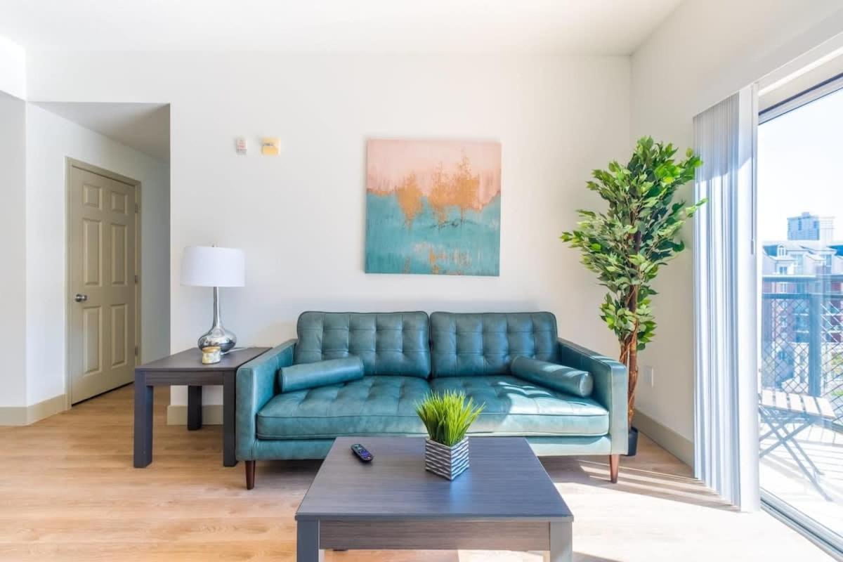 3Br Modern Downtown Apartment With Gym & Office 샬럿 외부 사진